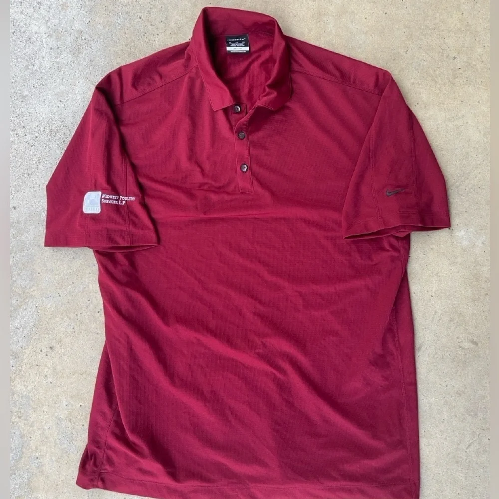 Nike Golf Polo Shirt Men’s Size XL Wine Red Short Sleeve Dri-FIT Logo